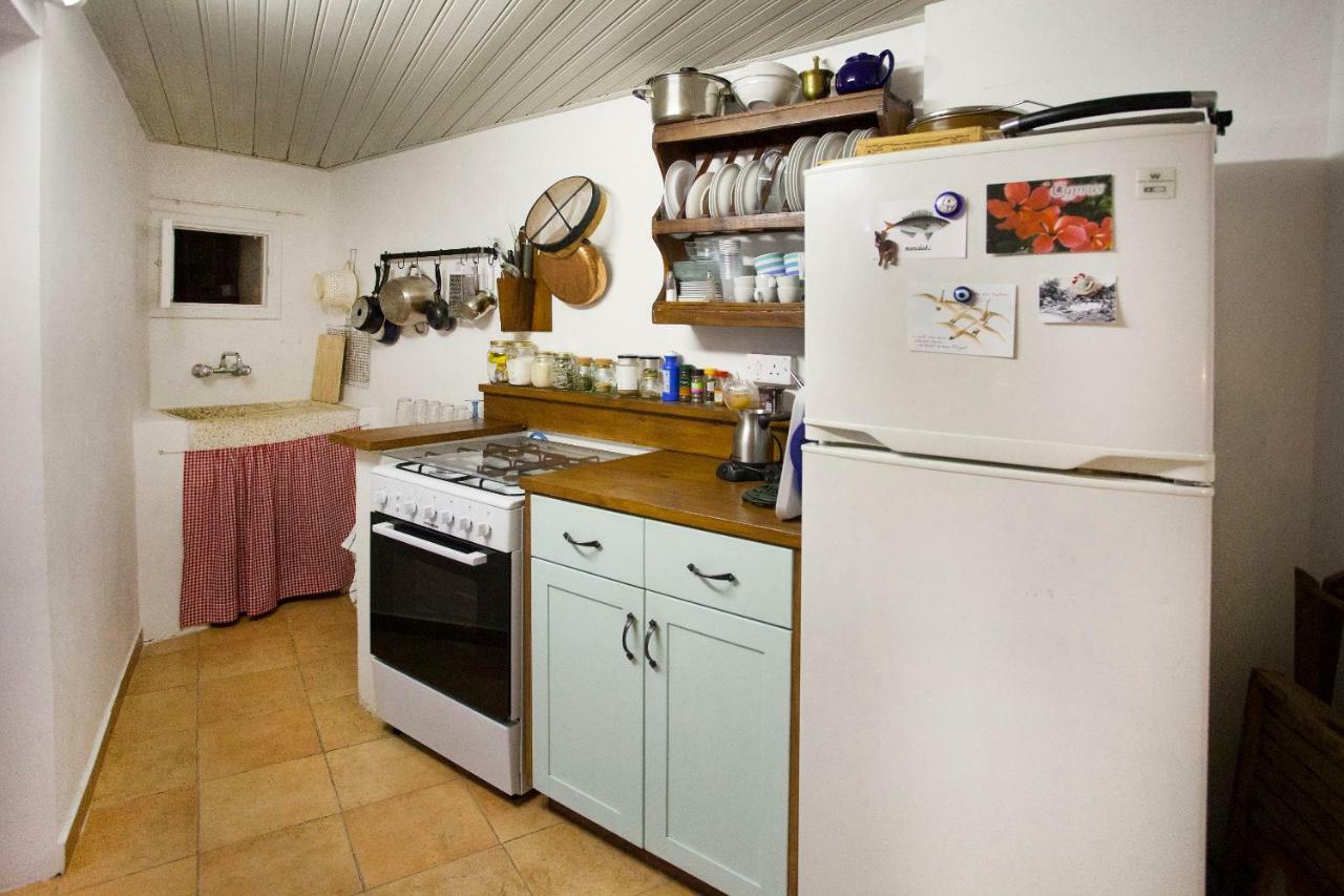 Cecilias Courtyard Guest House Malia Luaran gambar