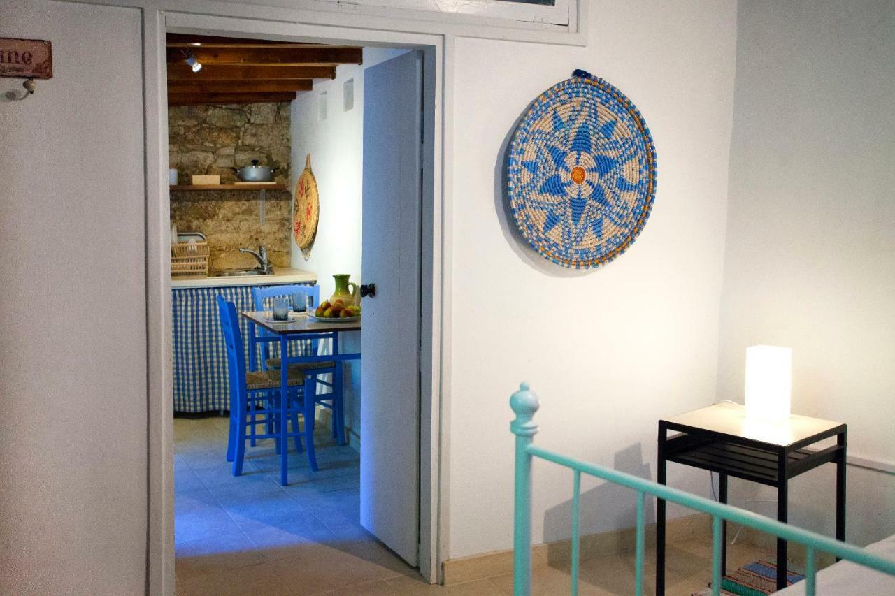 Cecilias Courtyard Guest House Malia Luaran gambar